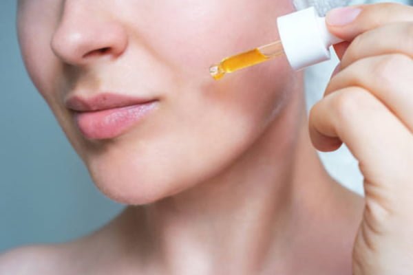 Cách dùng retinol để không bị kích ứng