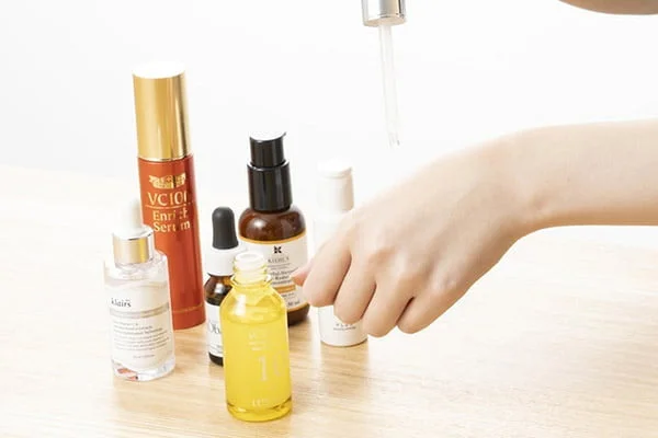 Một số loại serum vitamin C được ưa chuộng nhất hiện nay